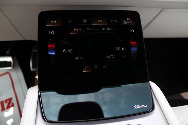 New 2026 Cadillac Vistiq Sport image 30