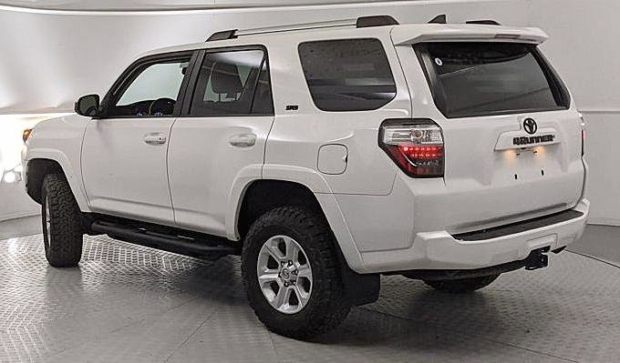 Used 2019 Toyota 4Runner SR5 image 4