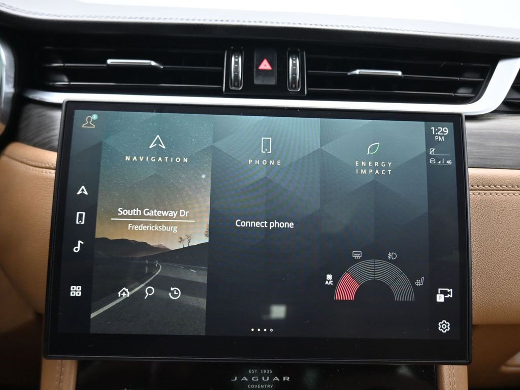 Used 2023 Jaguar F-PACE S image 17