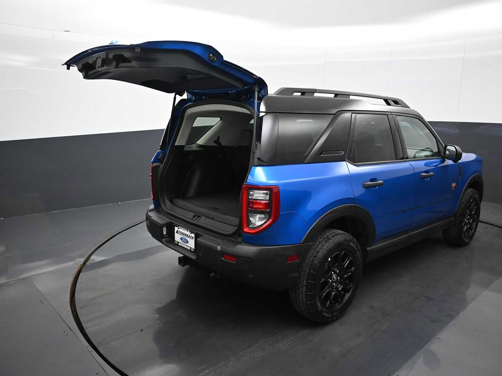 Used 2025 Ford Bronco Sport Badlands AWD/4WD image 14