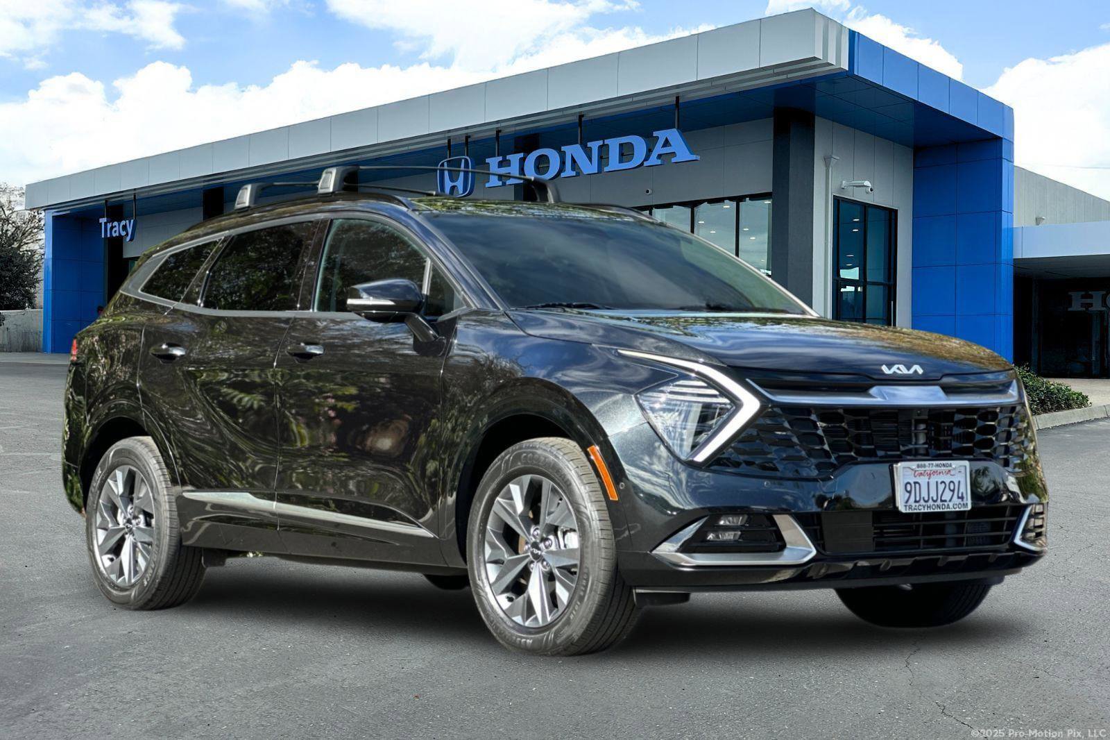 Used 2023 Kia Sportage SX Prestige image 1