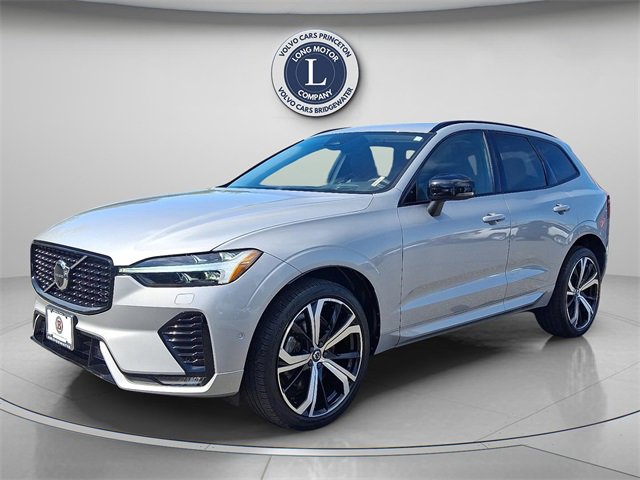 Certified 2023 Volvo XC60 B6 Ultimate w/ Protection Package Premier image 3