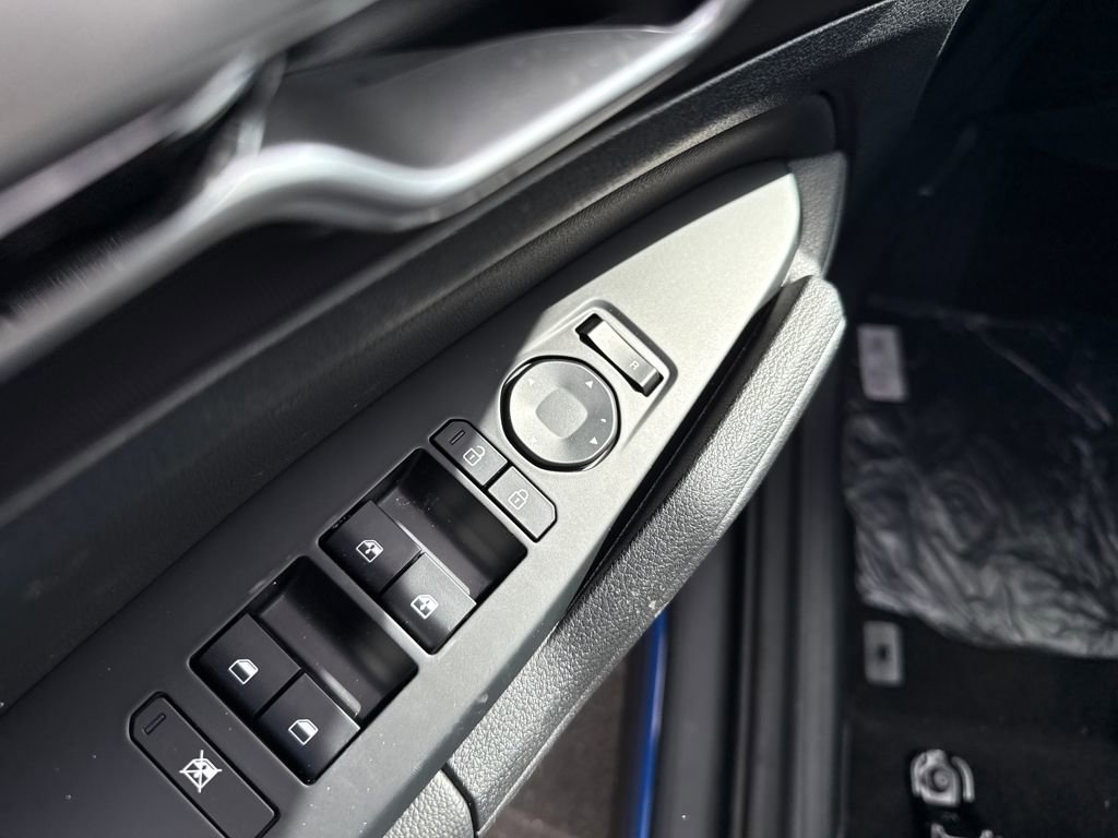 New 2026 Kia Sportage EX w/ EX Panorama Roof Package image 11