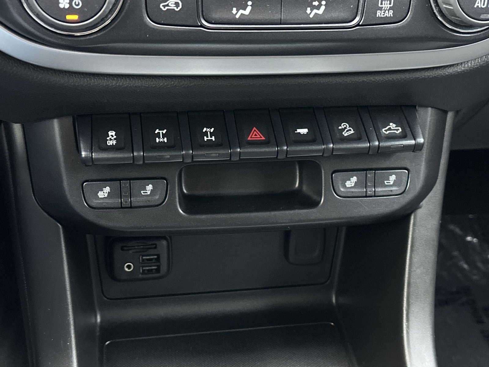 Used 2022 Chevrolet Colorado ZR2 image 27