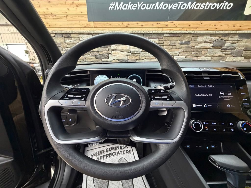 Used 2023 Hyundai Santa Cruz Night AWD/4WD image 17