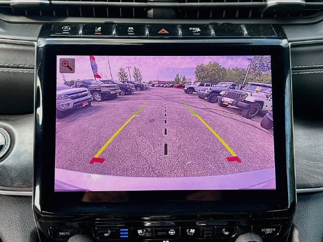 Used 2023 Jeep Grand Cherokee L Overland AWD/4WD image 15