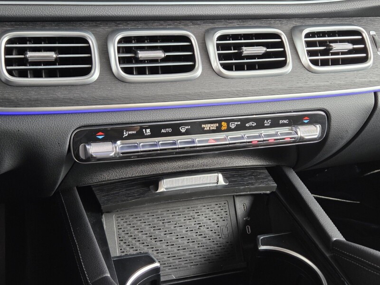 Certified 2026 Mercedes-Benz GLE 350 4MATIC image 33