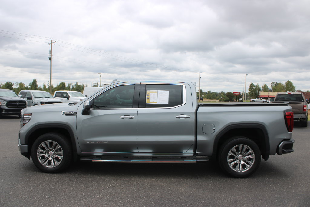 Used 2023 GMC Sierra 1500 Denali AWD/4WD image 6