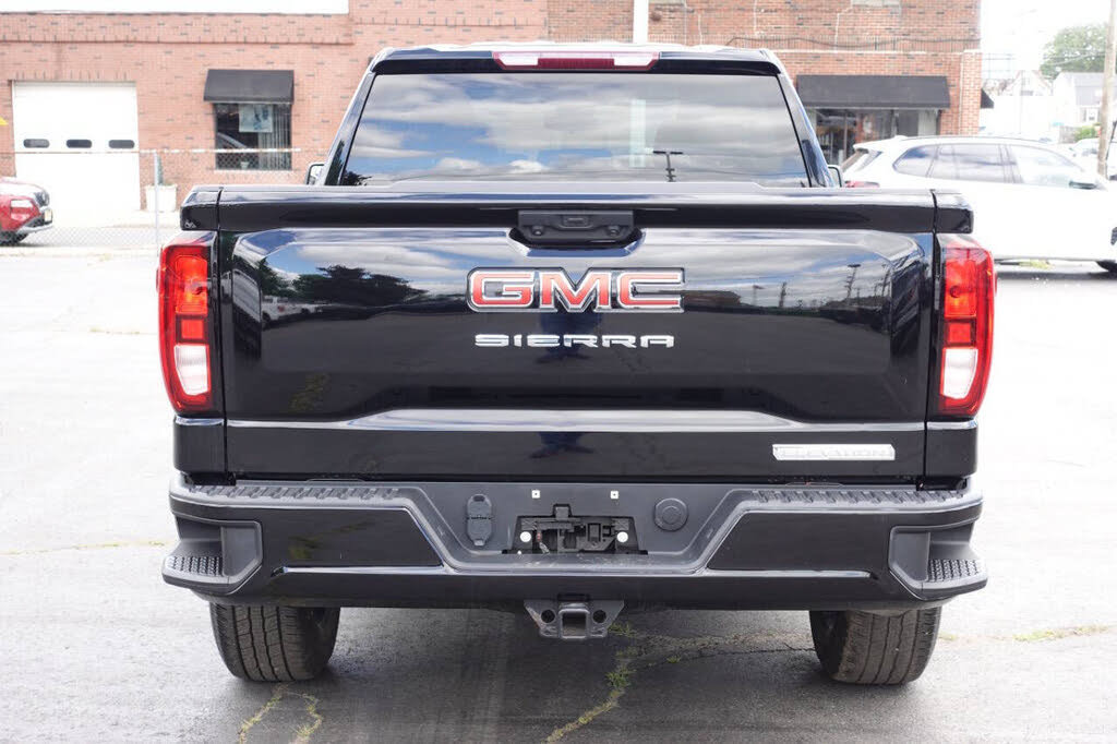 Used 2023 GMC Sierra 1500 Elevation AWD/4WD image 9