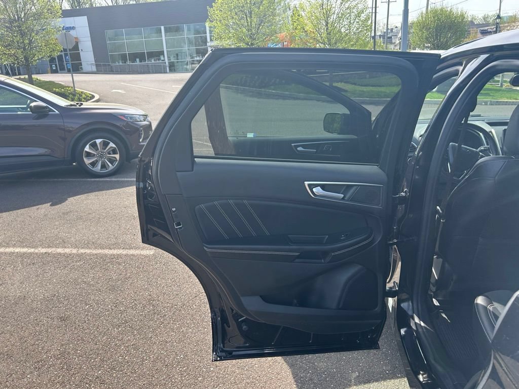 Certified 2022 Ford Edge ST AWD/4WD image 17