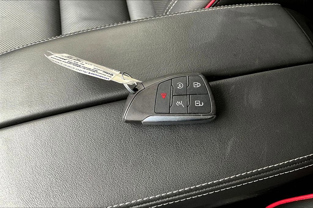 Used 2022 Buick Envision Essence w/ Sport Touring Package AWD/4WD image 33