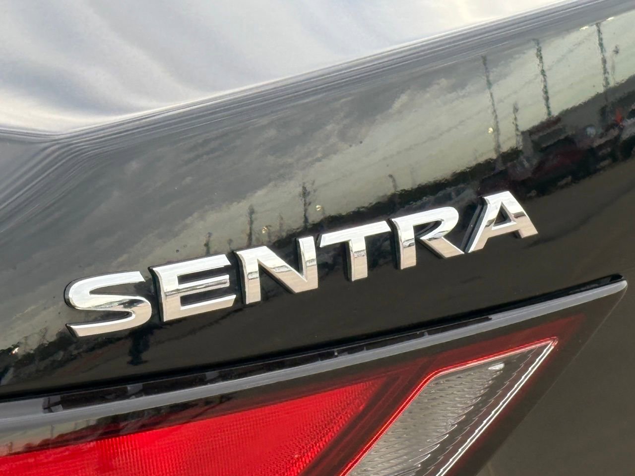 Certified 2025 Nissan Sentra S image 8