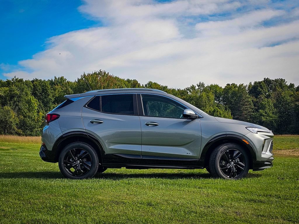 New 2026 Buick Encore GX Sport Touring w/ Advanced Technology Package AWD/4WD image 2