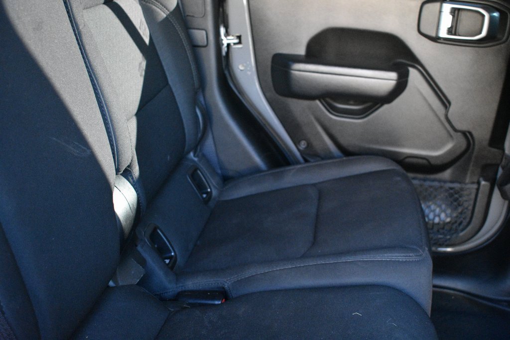 Used 2022 Jeep Gladiator Willys image 28