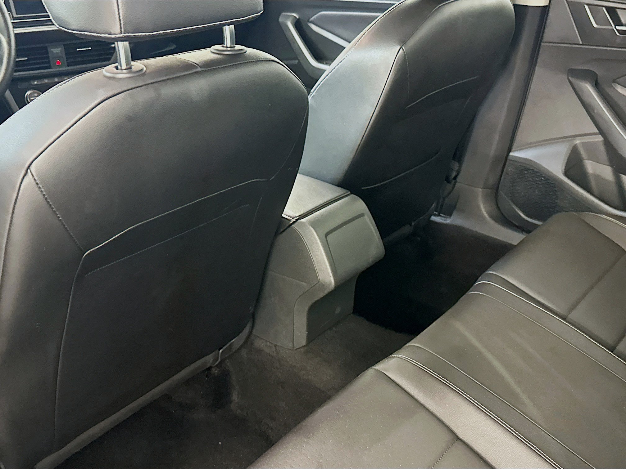 Used 2024 Volkswagen Jetta SE FWD image 27