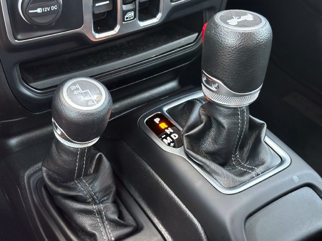 Used 2024 Jeep Wrangler Unlimited Sport AWD/4WD image 27