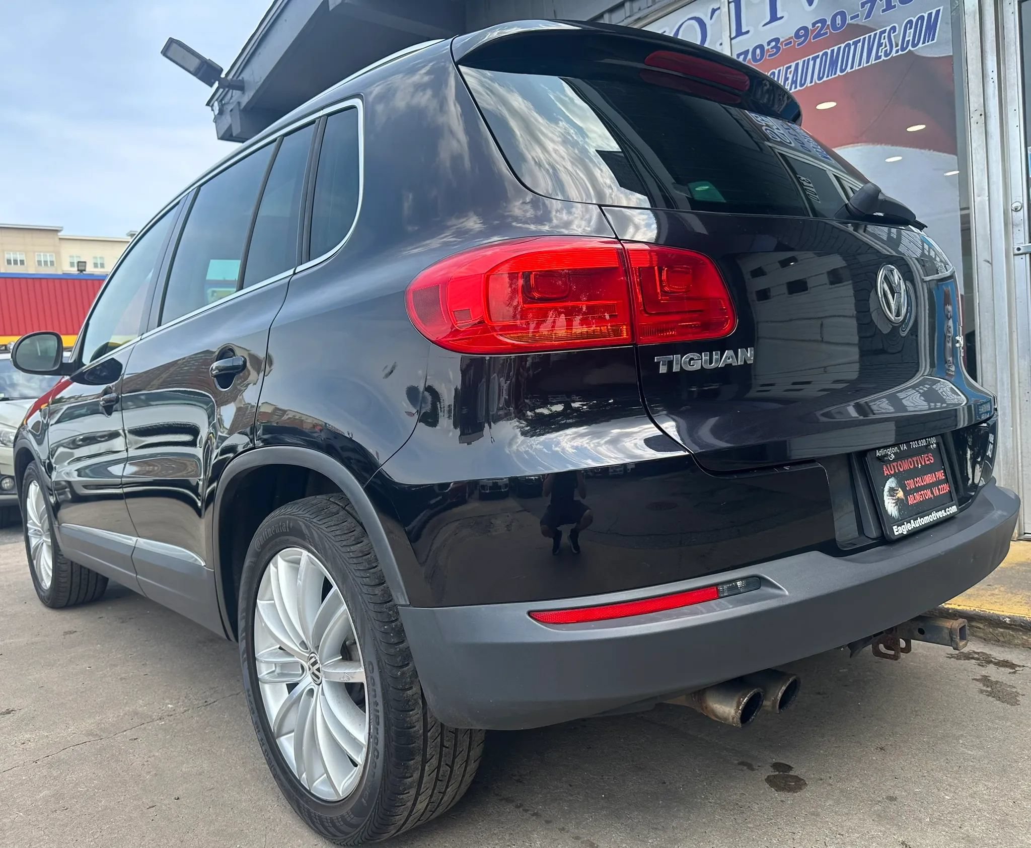 Used 2012 Volkswagen Tiguan SE AWD/4WD image 5