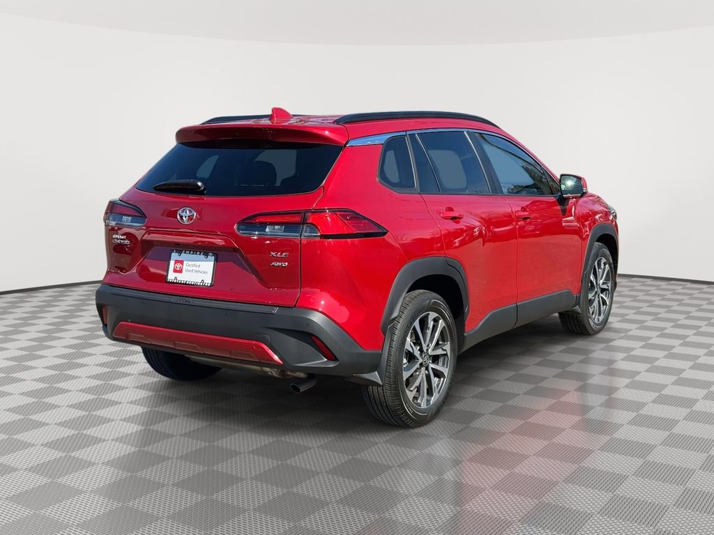 Used 2023 Toyota Corolla Cross XLE w/ Convenience Package image 7