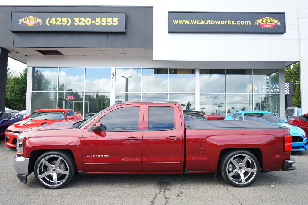 Used 2016 Chevrolet Silverado 1500 LT w/ All Star Edition image 2
