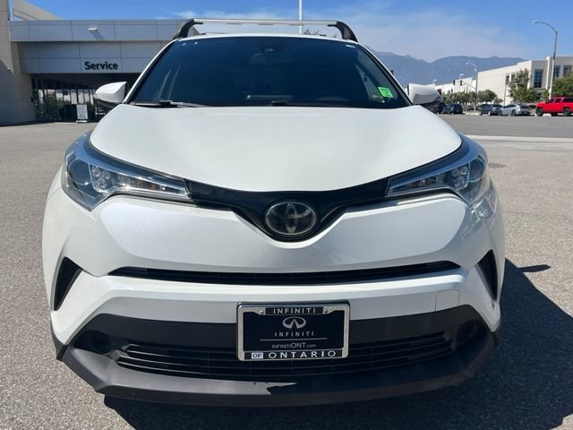 Used 2018 Toyota C-HR XLE FWD image 4
