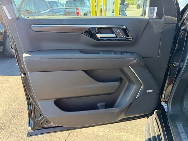 New 2026 Chevrolet Tahoe Premier AWD/4WD image 18