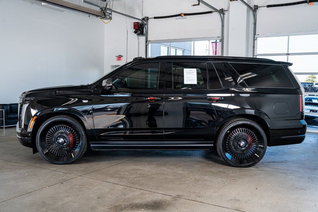 Used 2025 Cadillac Escalade Sport Platinum w/ LPO, Floor Liner Package image 8