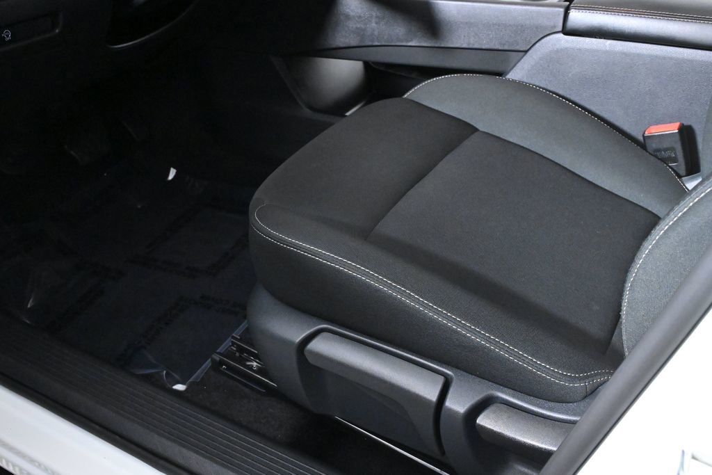 Certified 2023 Nissan Rogue S image 24