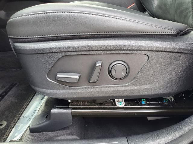 Used 2024 Kia Sorento S image 6