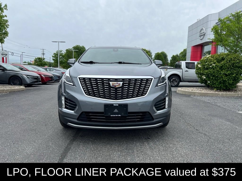 Used 2022 Cadillac XT5 Premium Luxury w/ LPO, Floor Liner Package AWD/4WD image 5
