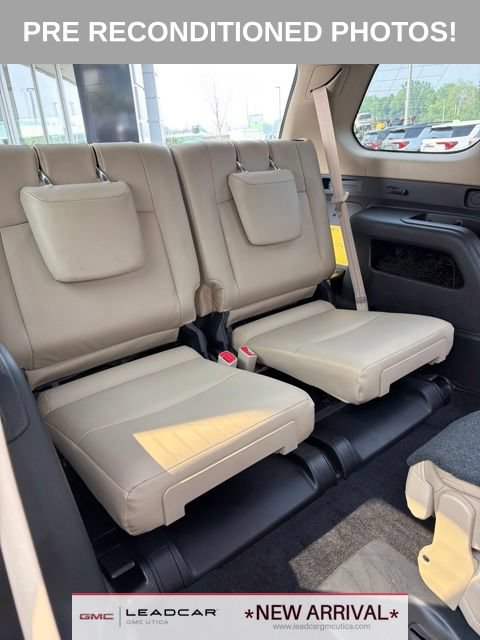 Used 2023 Toyota 4Runner Limited AWD/4WD image 18