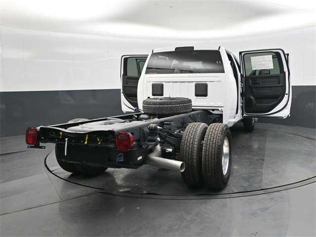 New 2026 RAM 3500 Tradesman w/ Chrome Appearance Group image 47