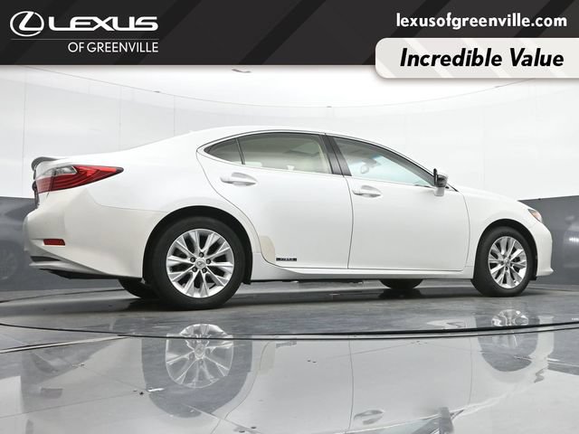 Used 2014 Lexus ES 300h w/ Luxury Package w/Bamboo Trim FWD image 37