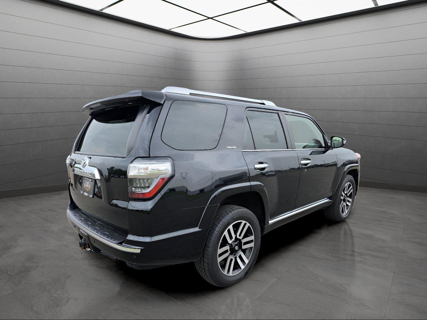 Used 2021 Toyota 4Runner Limited image 7