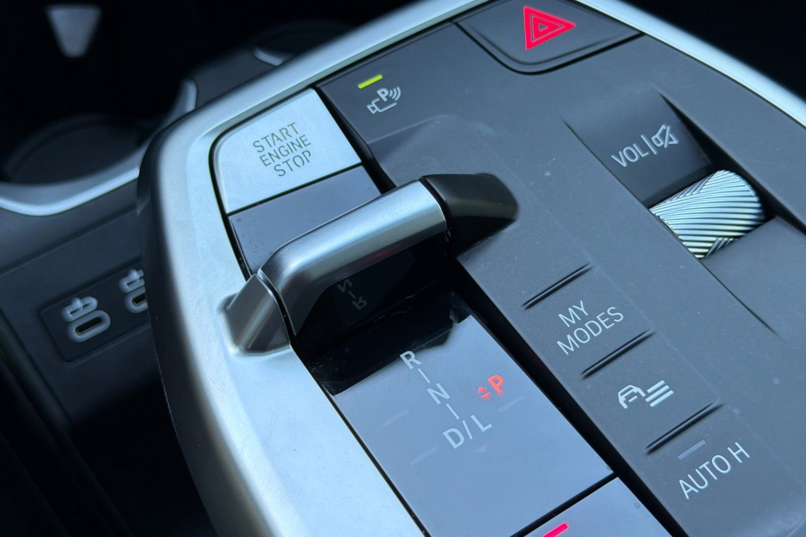 Used 2025 BMW X1 xDrive28i w/ Technology Package image 27