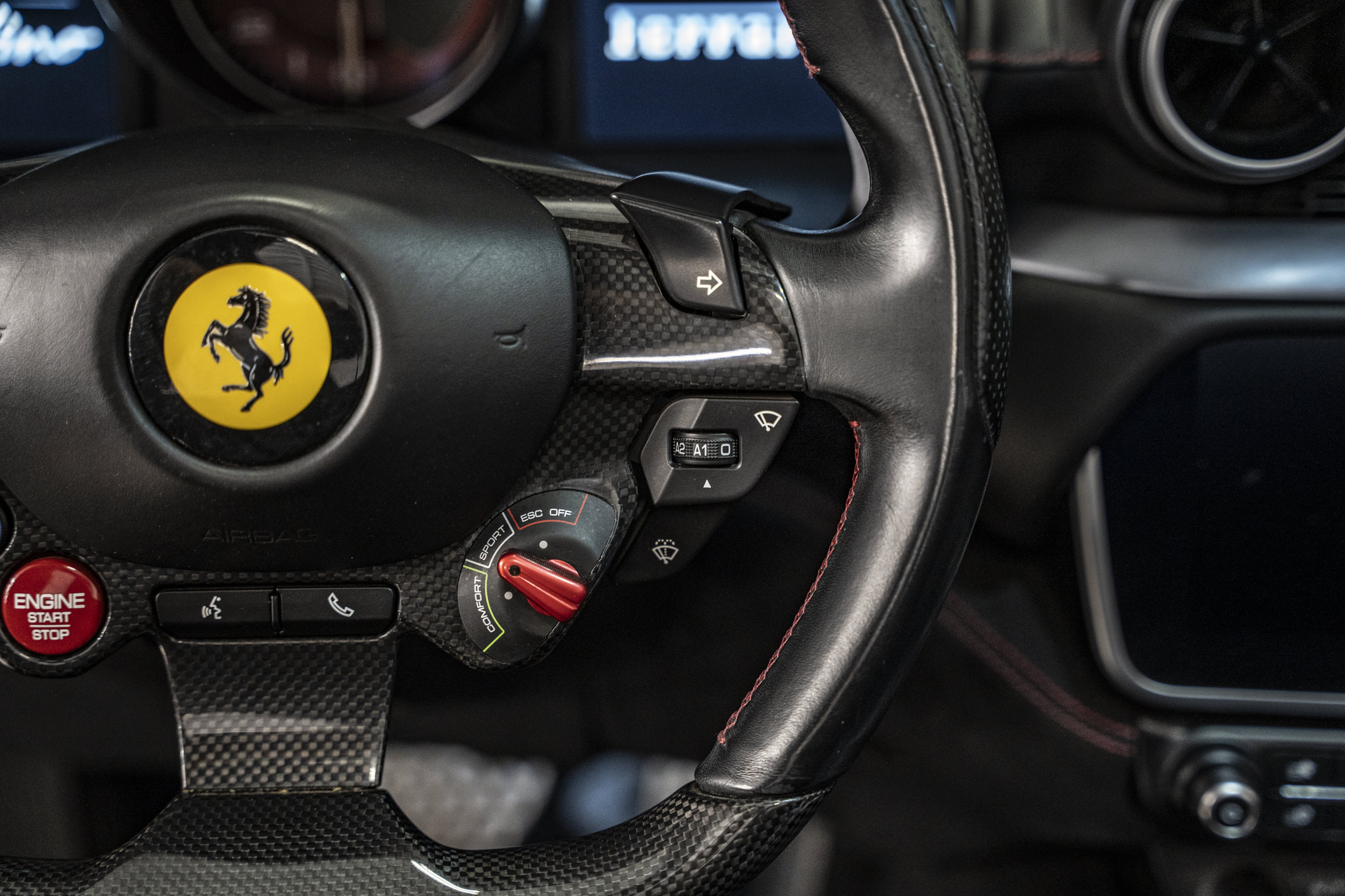 Used 2019 Ferrari Portofino RWD image 29