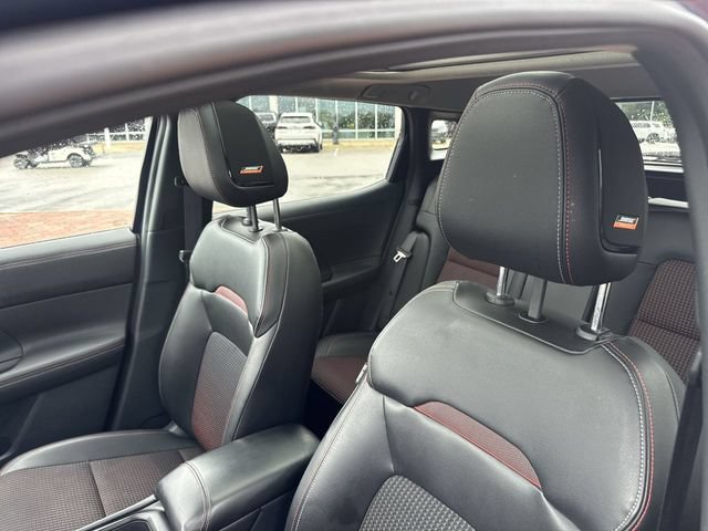 Used 2025 Nissan Kicks SR w/ SR Premium Package FWD image 11