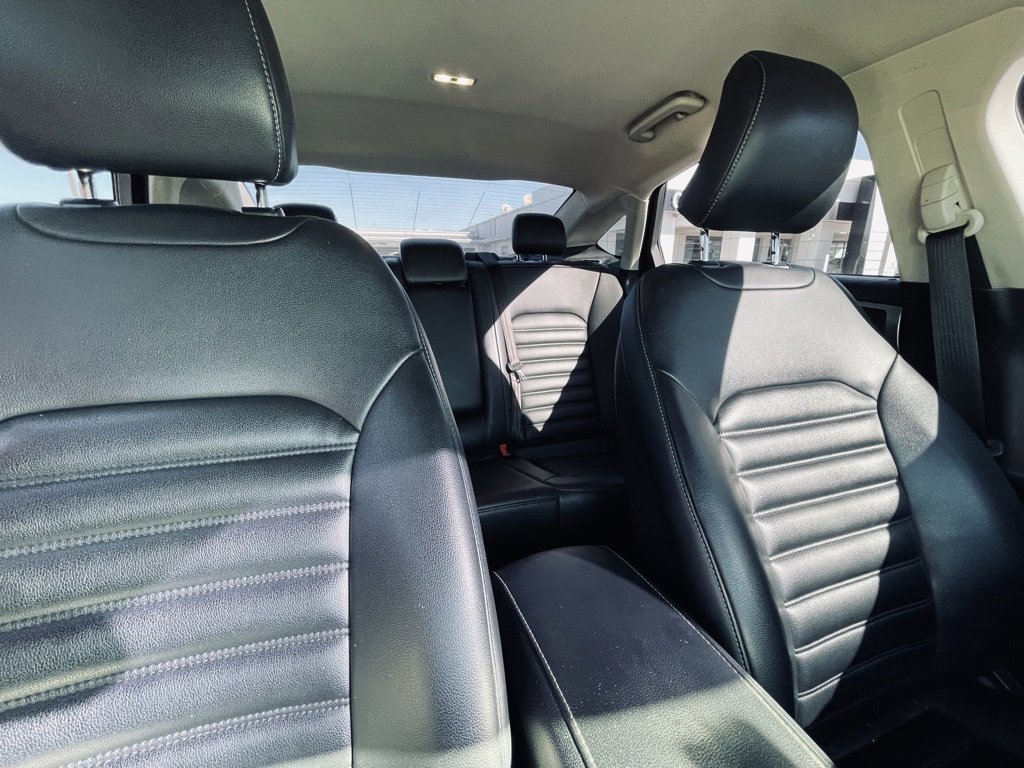 Used 2019 Ford Fusion SEL image 29