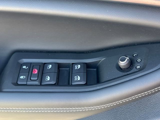 Used 2025 Jeep Grand Cherokee Altitude image 20