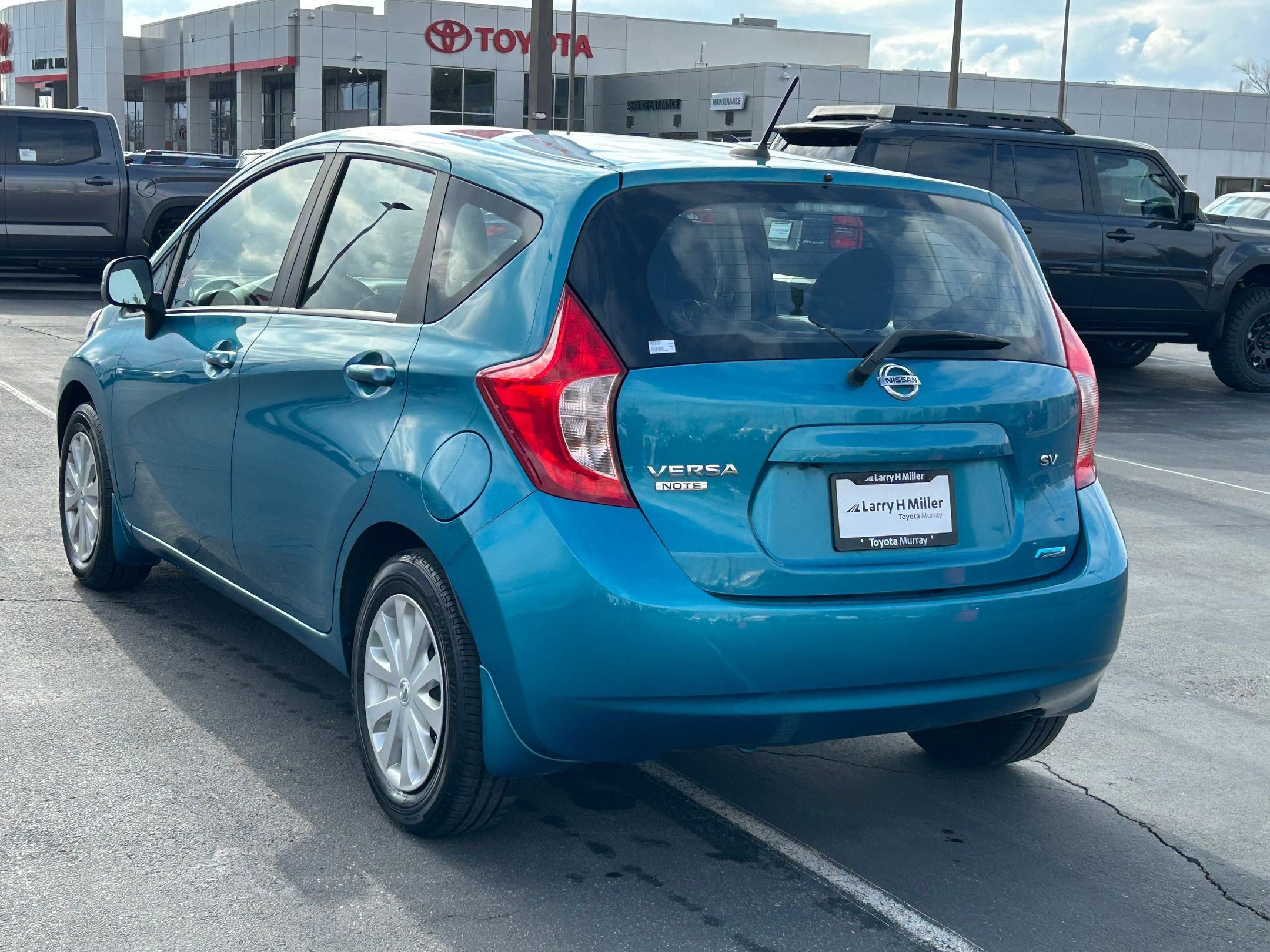 Used 2014 Nissan Versa Note SV w/ Convenience Package image 3