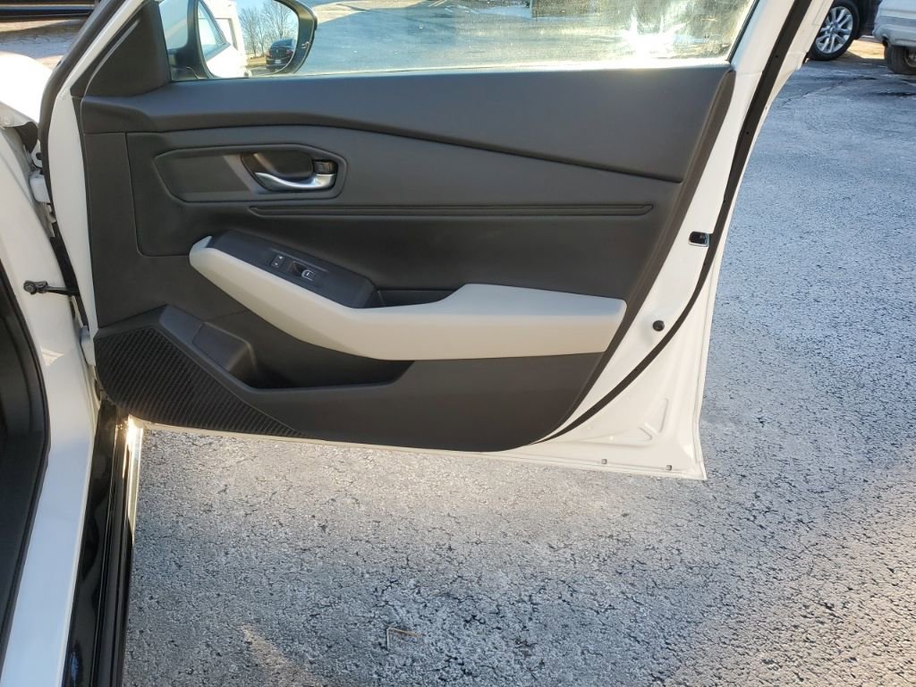 Certified 2024 Honda Accord EX-L image 32