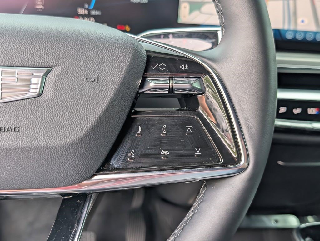 Certified 2026 Cadillac Lyriq Premium Luxury AWD/4WD image 25