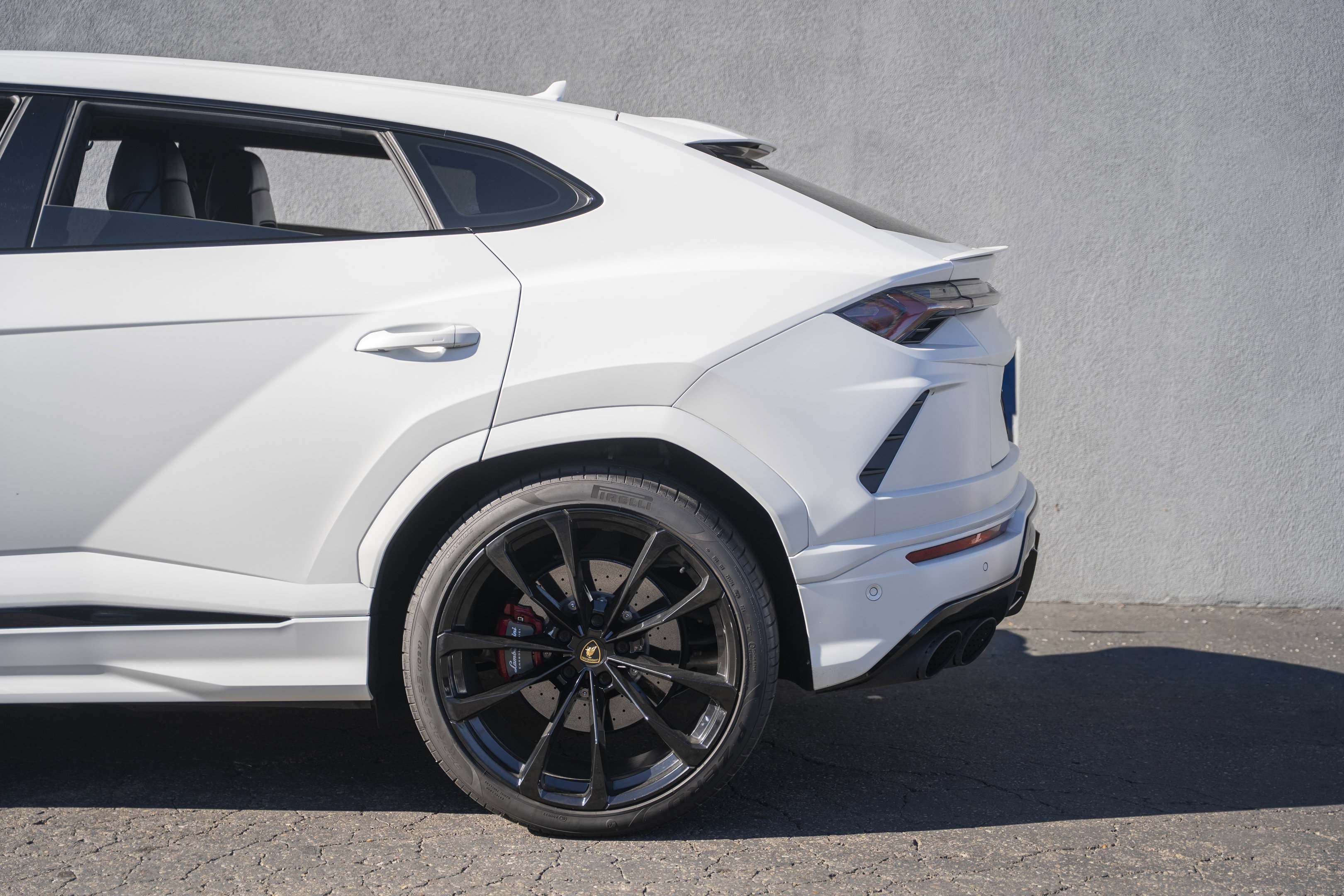 Used 2021 Lamborghini Urus AWD image 19