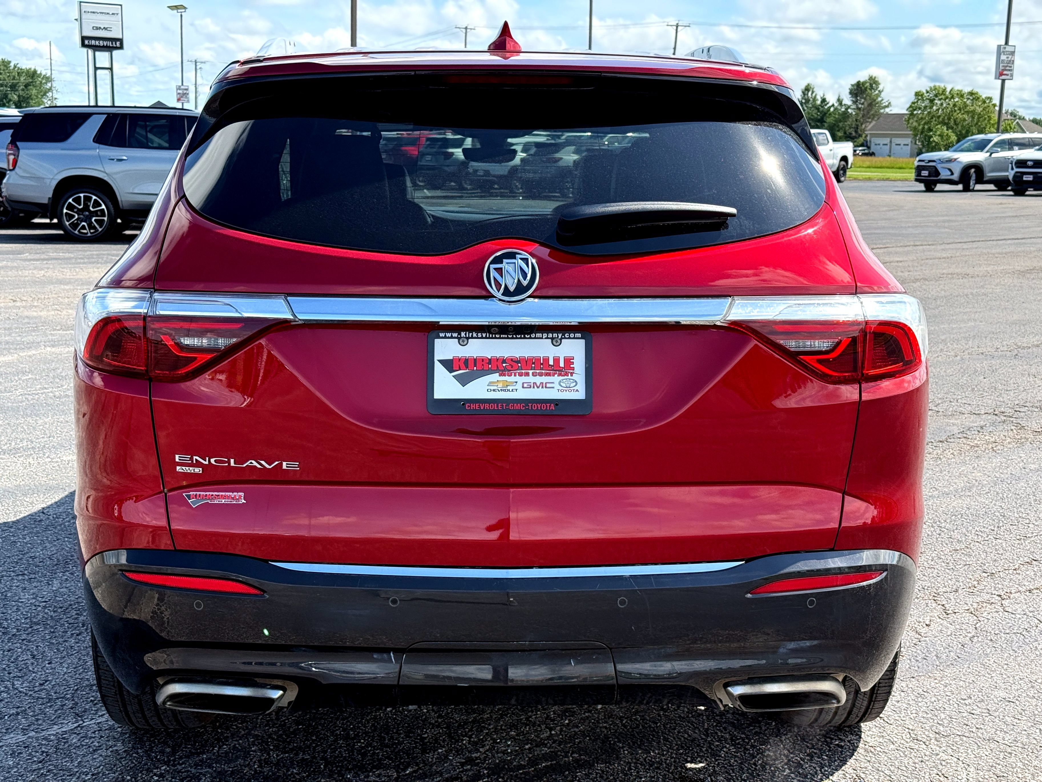Certified 2023 Buick Enclave Essence w/ Experience Buick Package AWD/4WD image 5