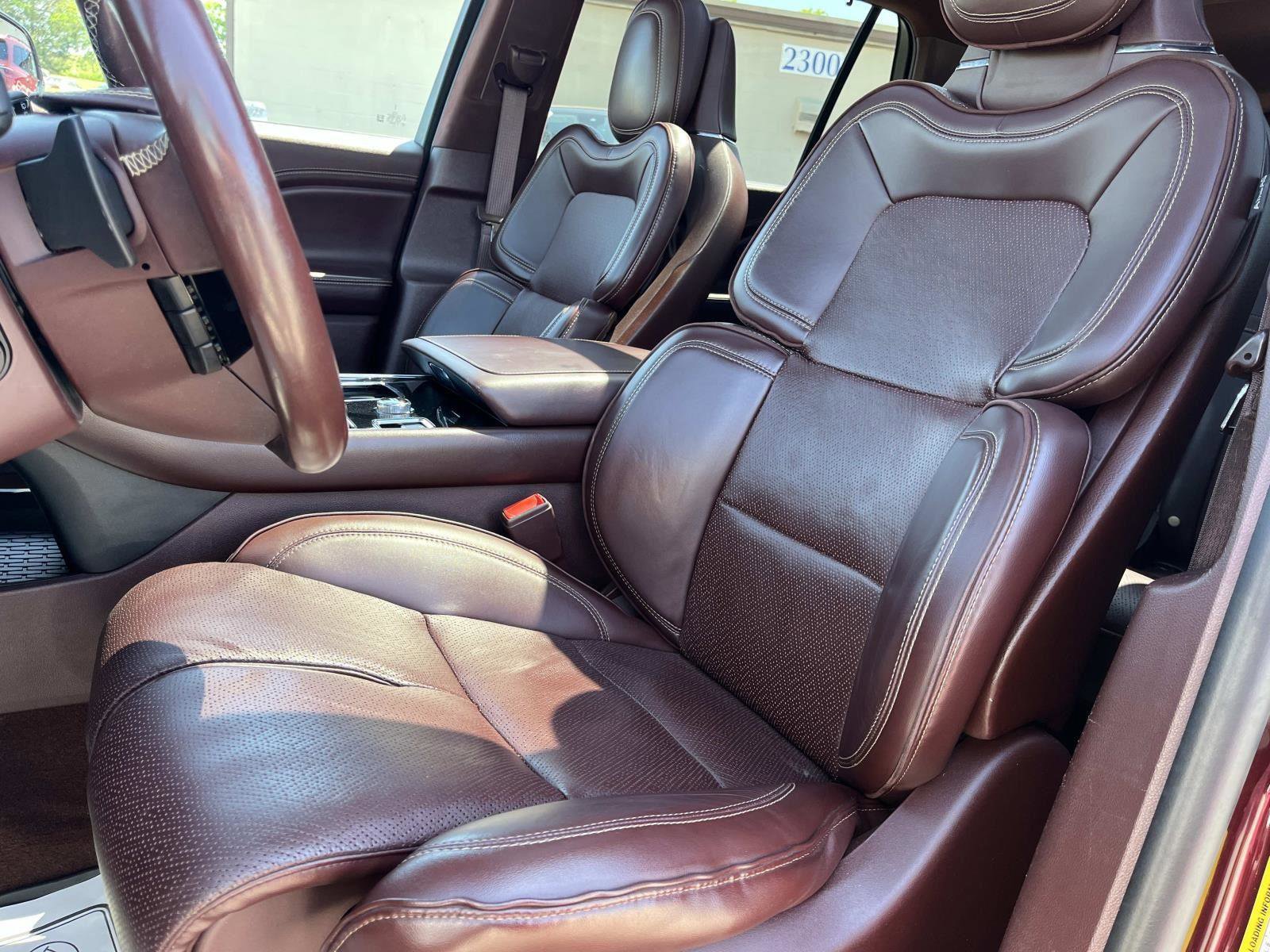 Used 2020 Lincoln Aviator Black Label w/ Dynamic Handling Package AWD/4WD image 26