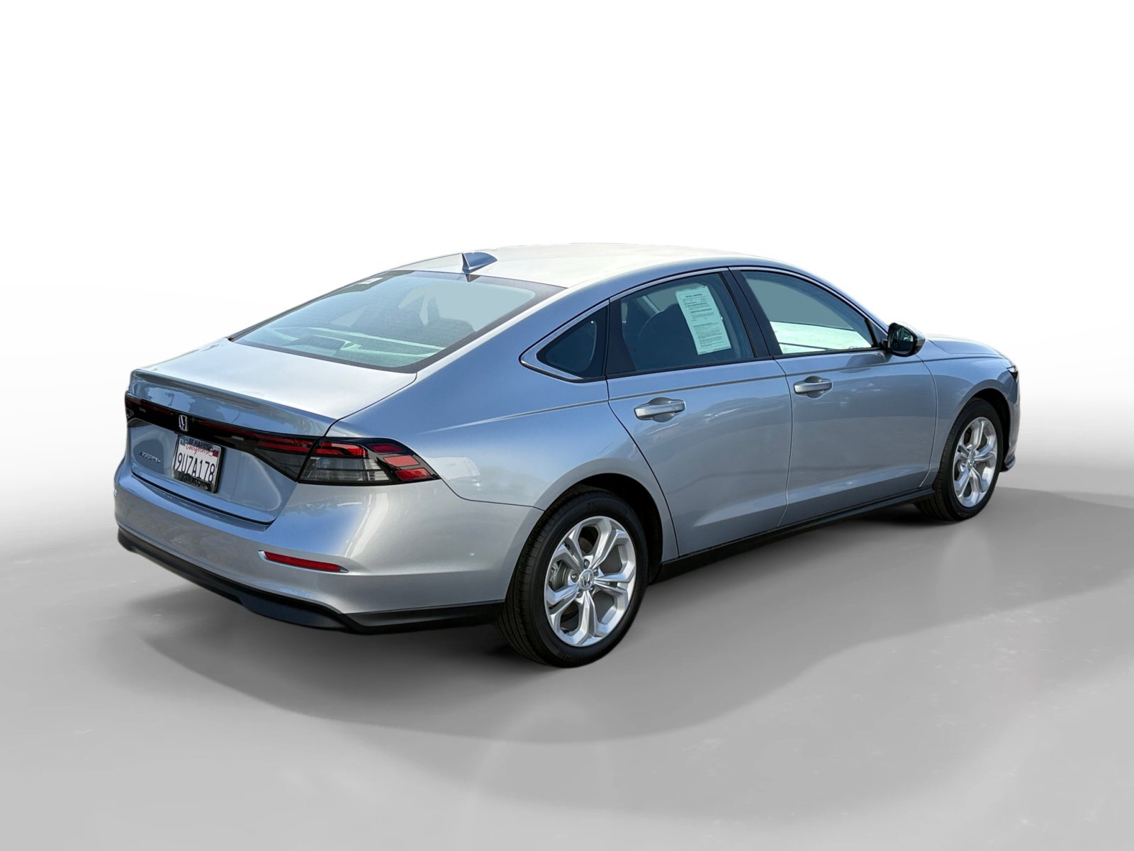 Used 2025 Honda Accord LX image 5