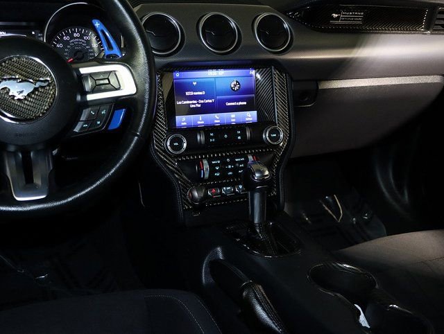 Used 2020 Ford Mustang EcoBoost w/ Equipment Group 101A image 15