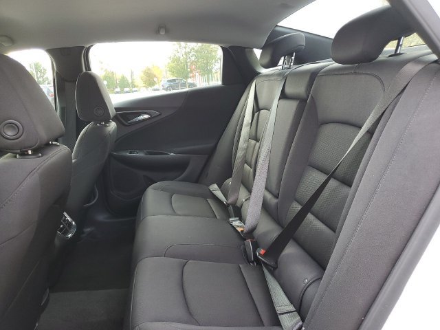 Used 2025 Chevrolet Malibu LT FWD image 28