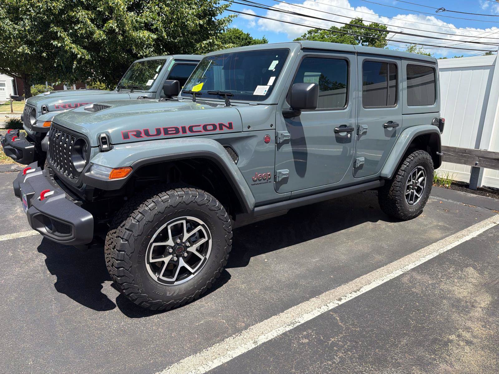 New 2026 Jeep Wrangler Unlimited Rubicon w/ Safety Group AWD/4WD image 4