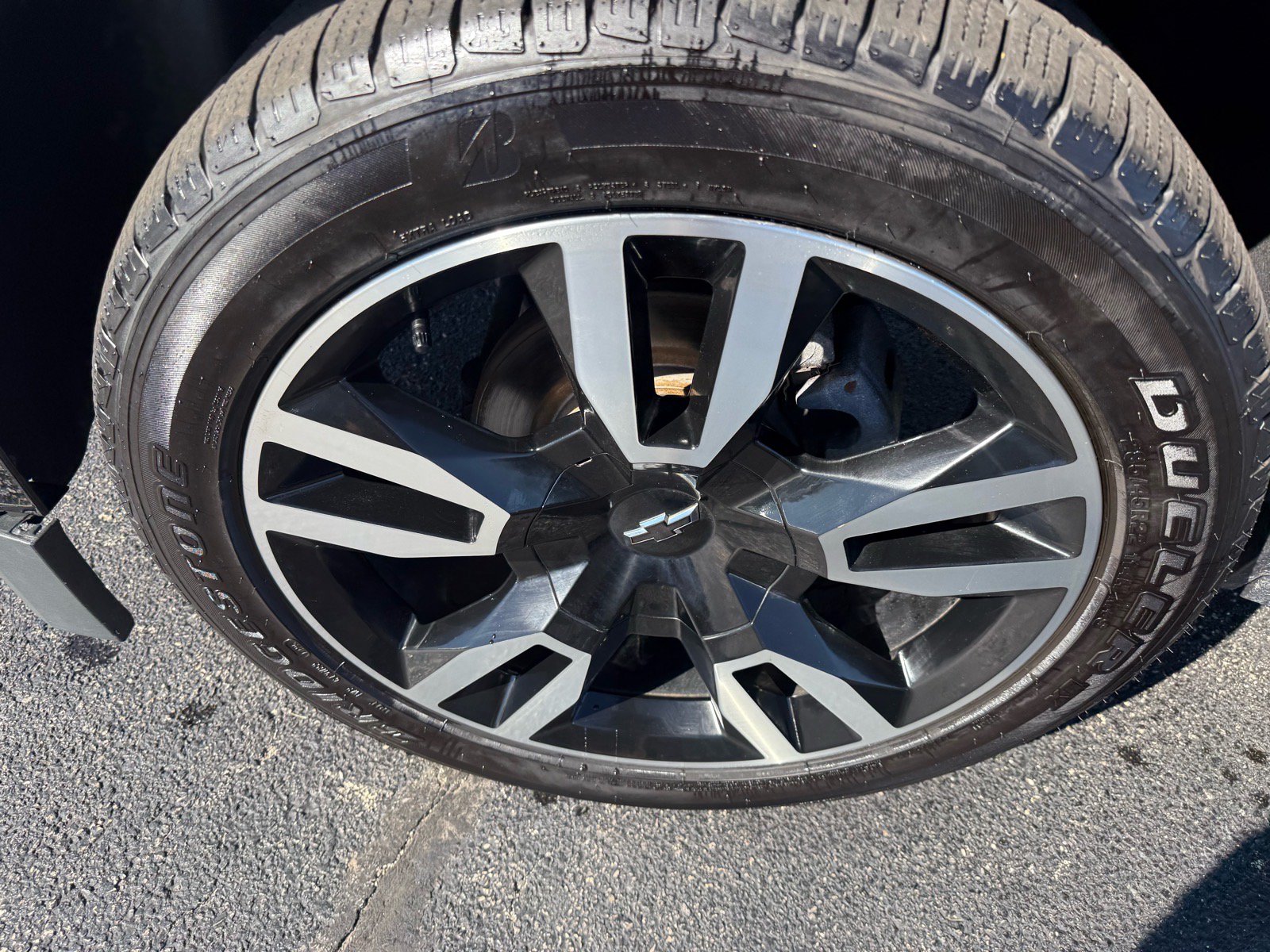 Used 2019 Chevrolet Tahoe Premier AWD/4WD image 10