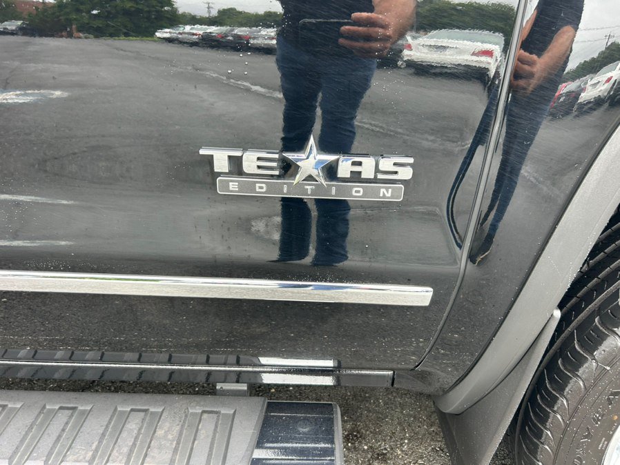 Used 2018 GMC Sierra 1500 SLT w/ Texas SLT Premium Package AWD/4WD image 11
